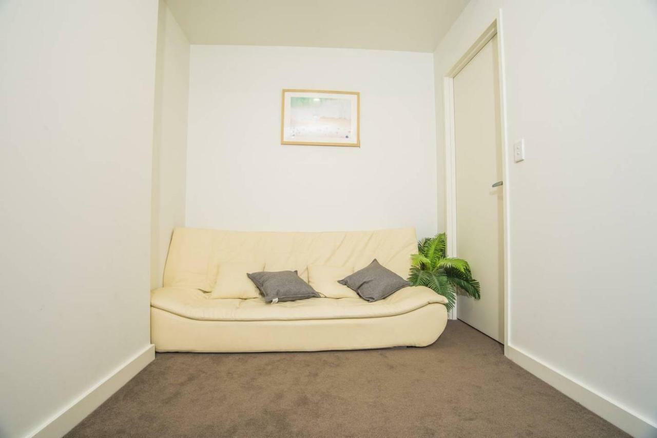 Cozy One Bed Apt Closes To Airport In Arncliffe Sydney Exterior photo